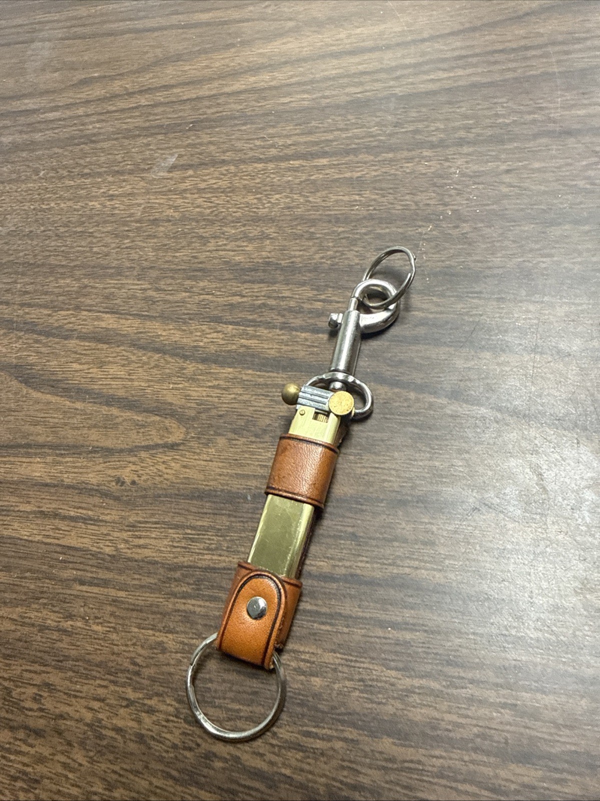 Vintage Penguin Cygnus Gold Tone Lighter with Leather Key Chain Holder Thin