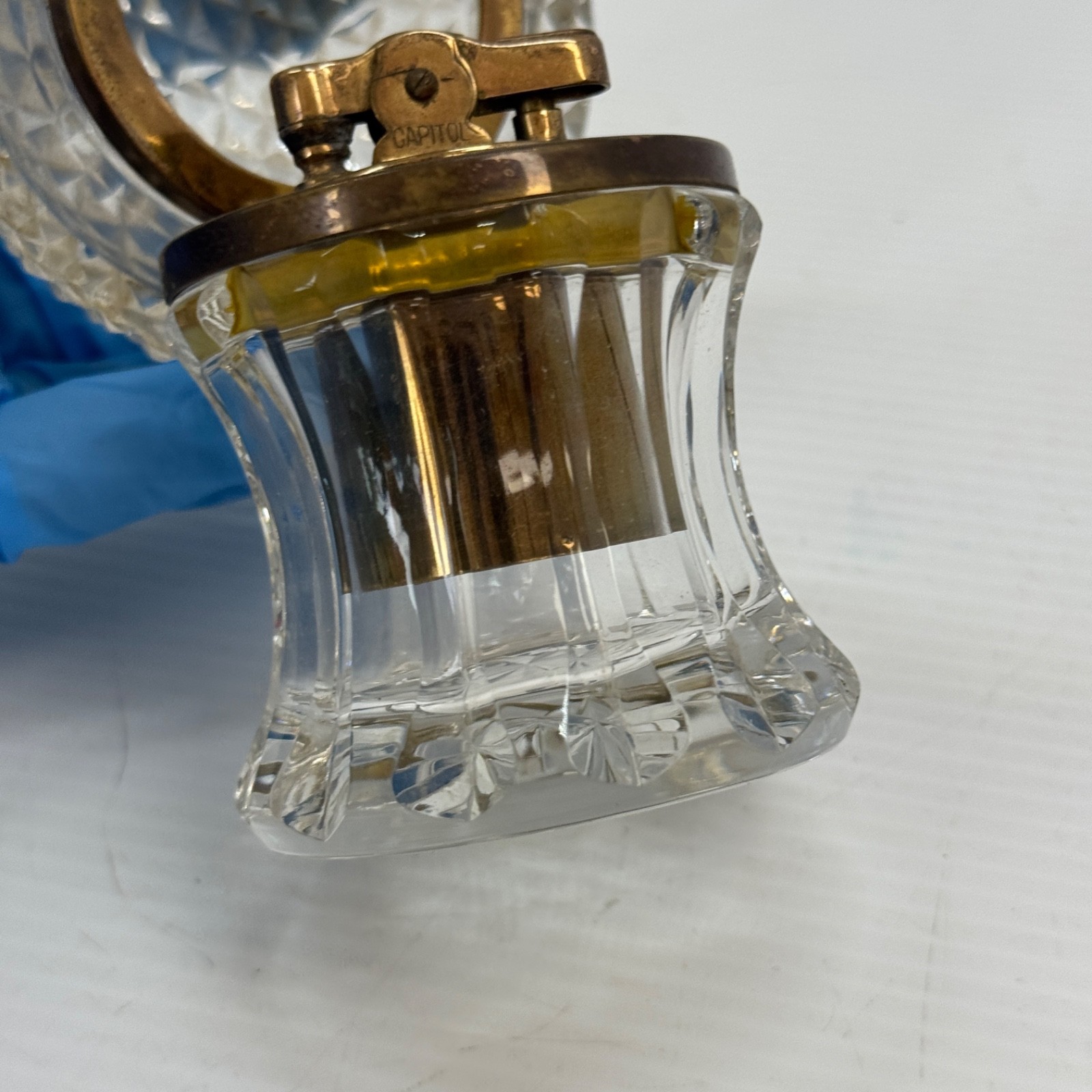Vintage Capitol Crystal Table Lighter Cut Glass Lift Top Cigarette Lighter