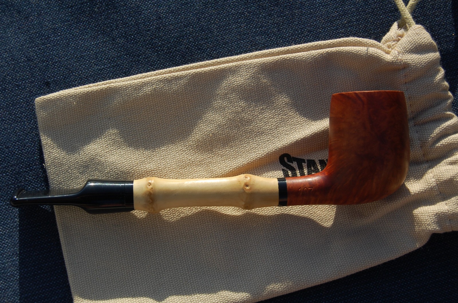 Stanwell Bamboo Light Smooth 107 Straight Billiard Estate Pipe