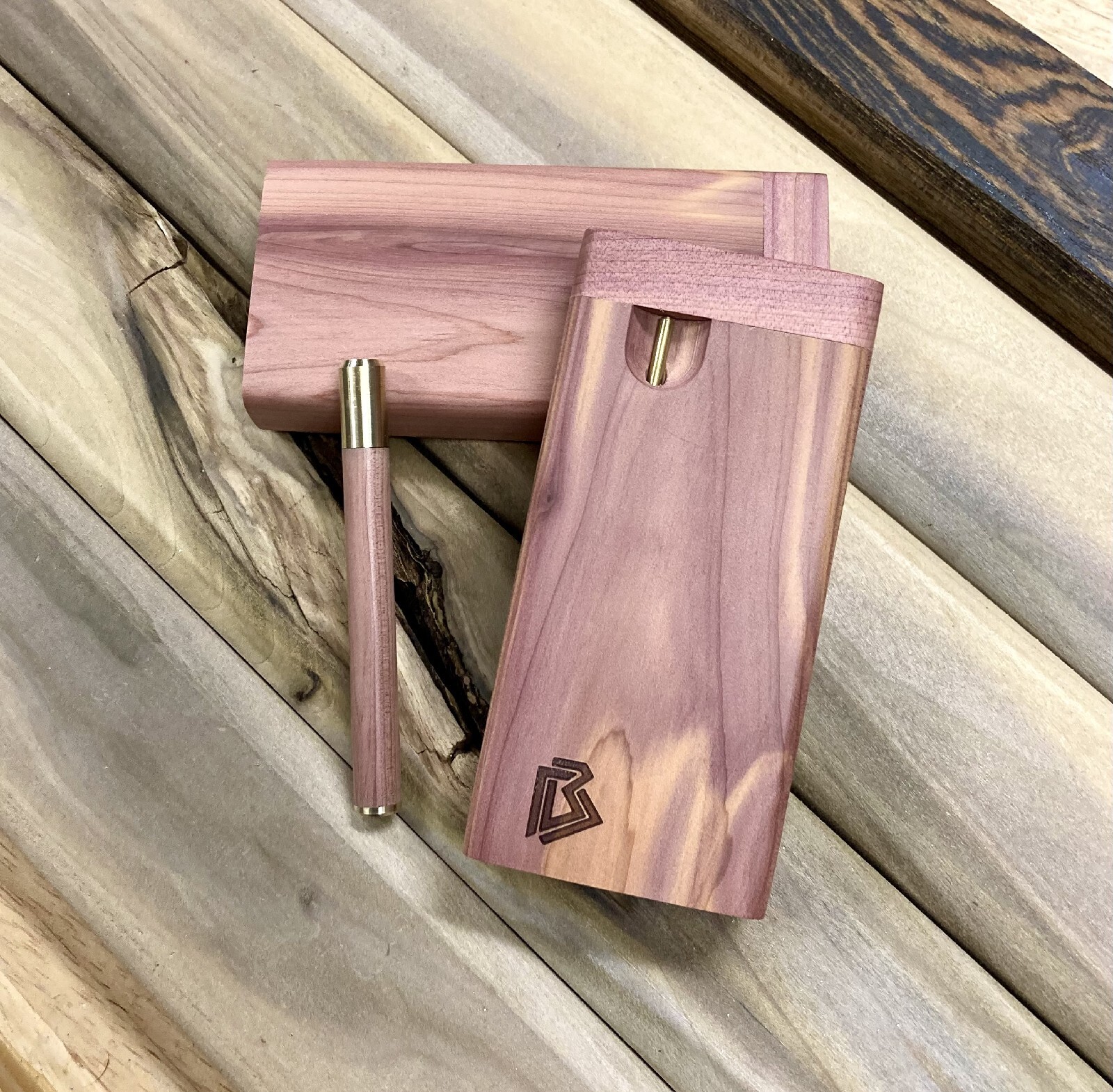 Aromatic Cedar Wood (4″) Dugout Stash Box w Bat/One Hitter Pipe & Poker