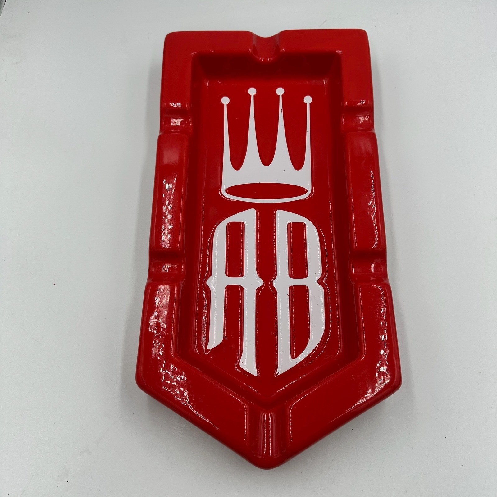 Alec Bradley The Badge Red Ceramic Cigar Ashtray 6 Finger 15×8