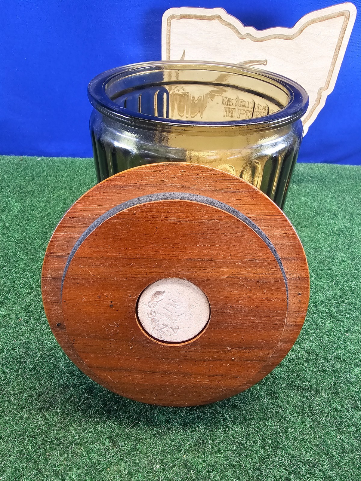 12 Pipe Spinning Wooden Smoking Pipe Rack Display With Green Glass Humidor