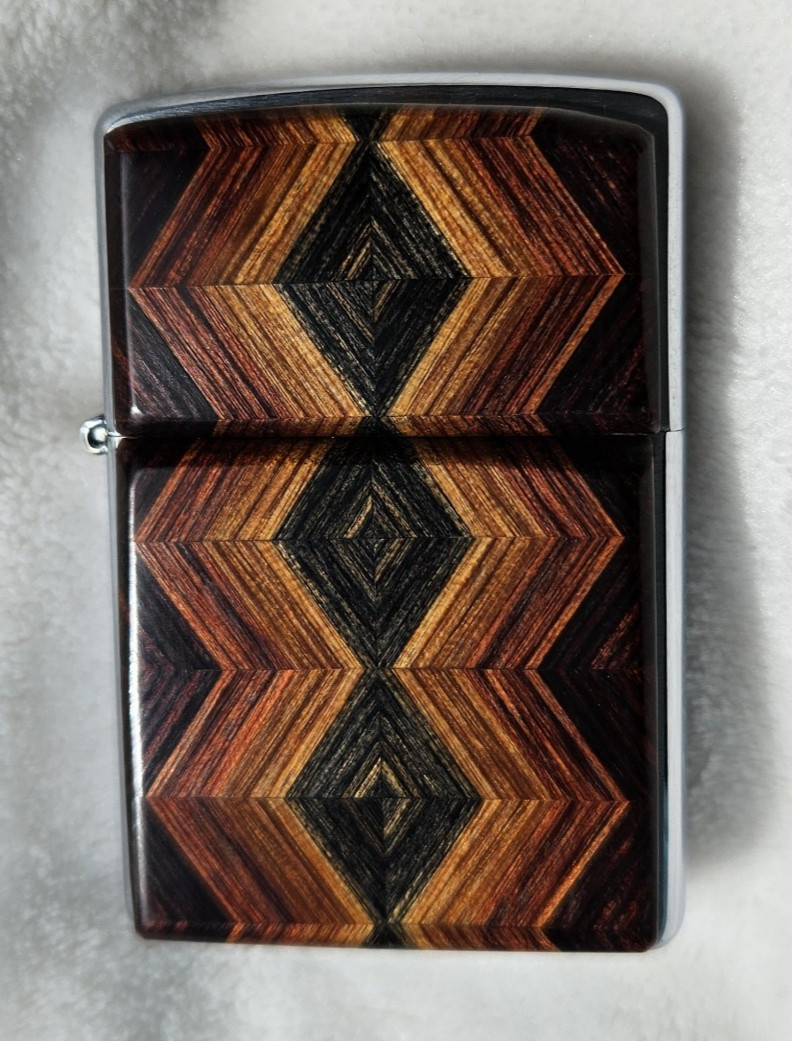 Zippo Lighter 2000 Geometric Art Deco Wood Veneer Plate/Emblem, Brushed Chrome