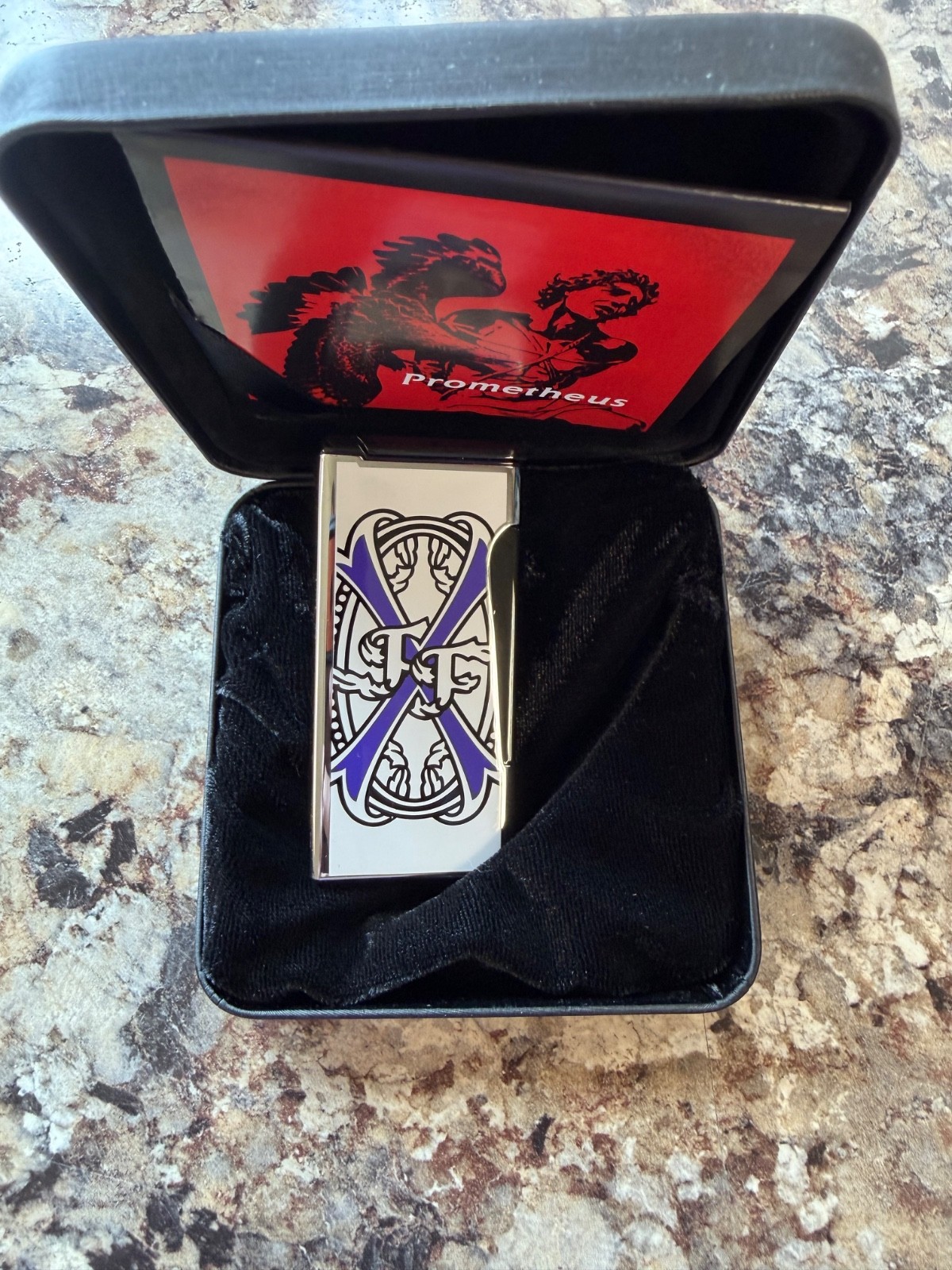 Arturo Fuente Opus X Purple Rain Single Flame Torch Retro by Prometheus 73/500