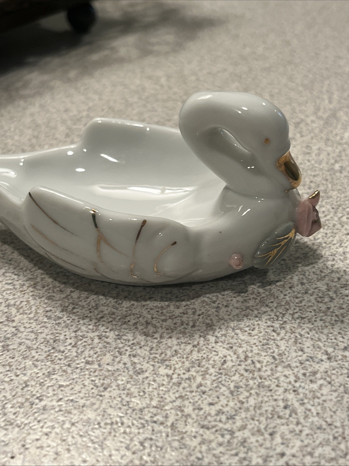 Vintage White Swan Ashtray Porcelain Ceramic Gold Glitter Pink Roses Trinket 50s