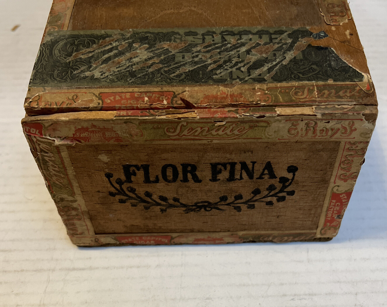 The Senate Cigar Box 1901 Stamp State Capitol Cigar Harrisburg Pa. E. Ray Shelly