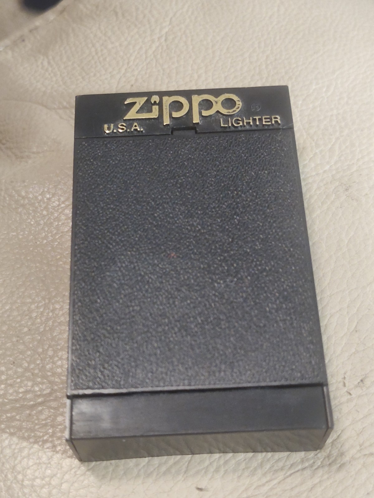 Zippo Brass USS Halyburton FFG 40 Unfired 2000 Lighter