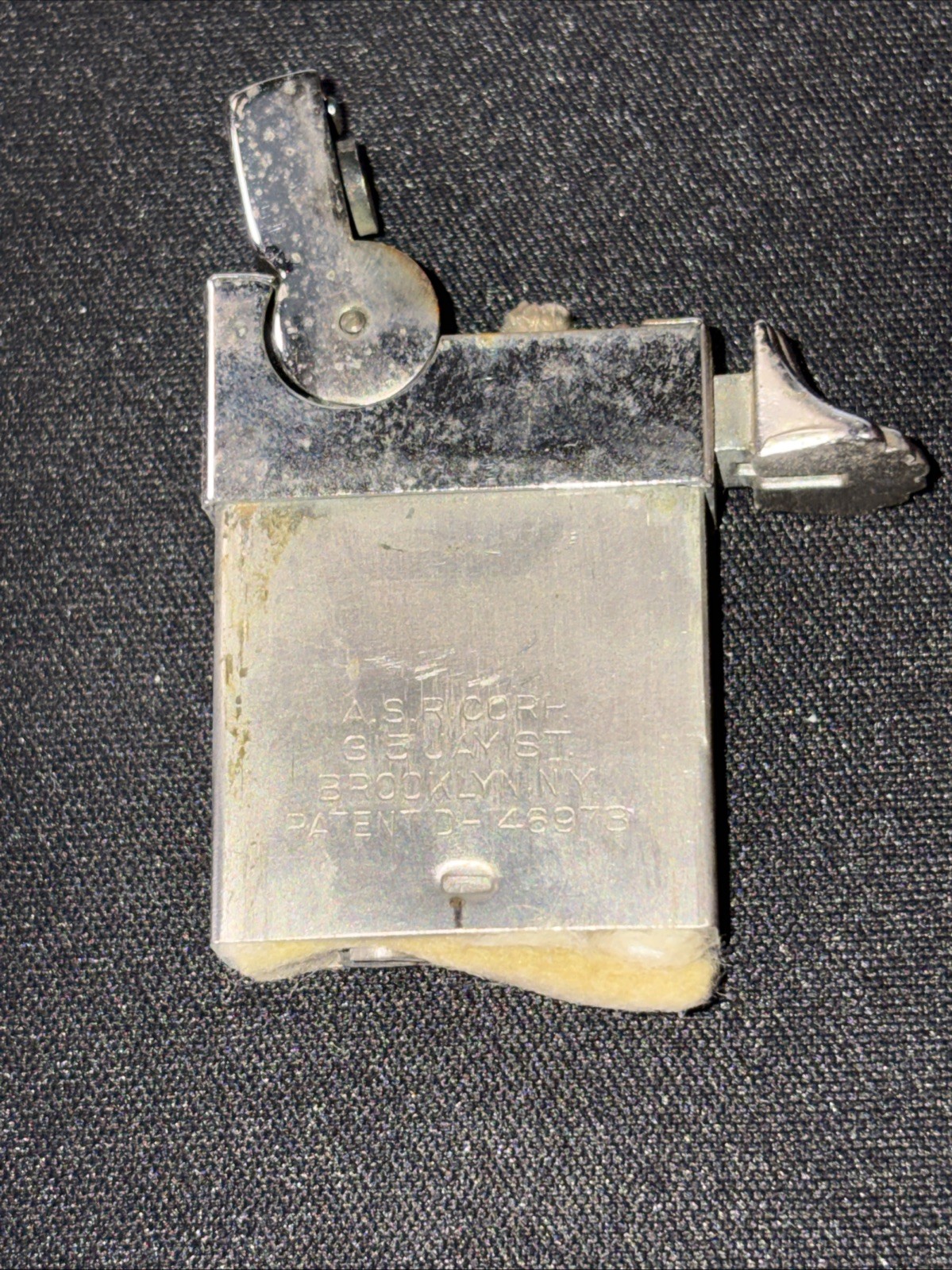 VINTAGE 1950’s A.S.R TABLE CIGARETTE LIGHTER SILVERPLATED USA Made.