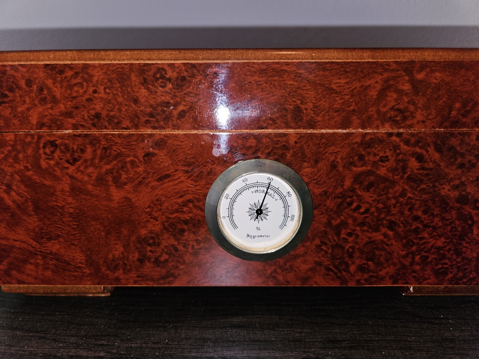Cuban Crafters Humidors 10” W x 8.5” X 4.5” Glass Top