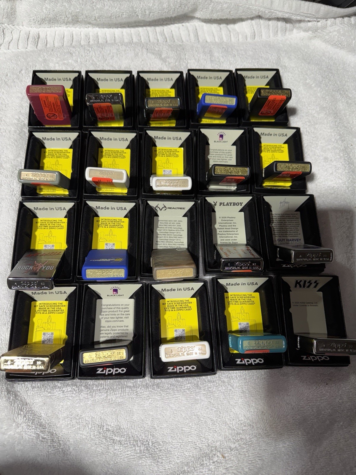 Lot Of 20 Zippo Lighter Collection Playboy Kiss Guy Harvey Brass NEW