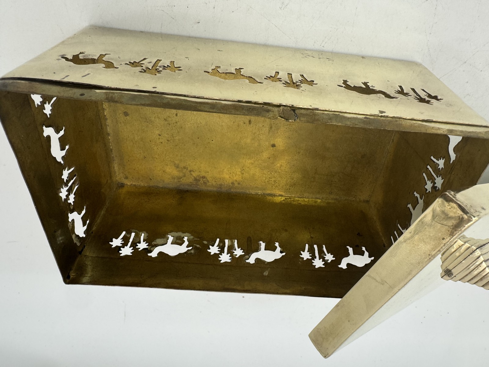 VTG Camel Cigarette Brass Tobacciana Box w/ Pyramid Lid Palm Trees