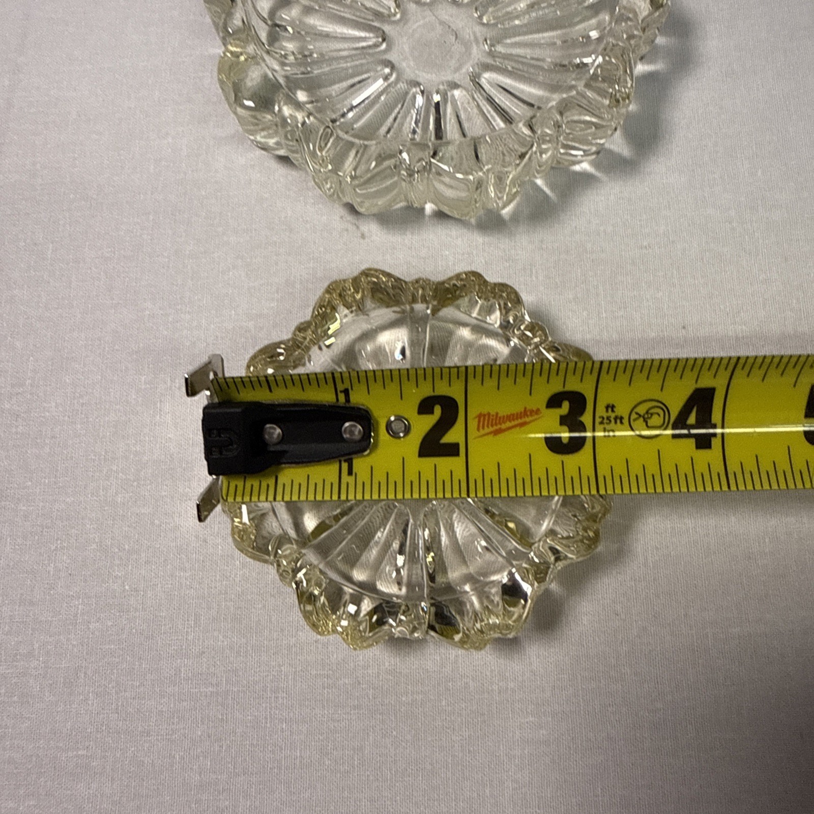 Vintage Yellow Depression 4″ & 3” Glass Ashtrays Flower Shaped Floral Ash Trays