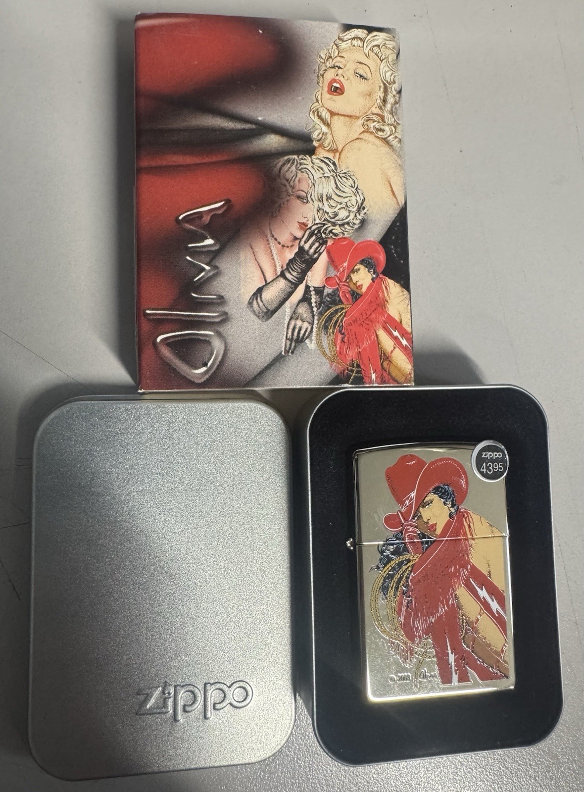 ZIPPO 2002 OLIVIA BETTIE PAGE BUCKSKIN PINUP LIGHTER SEALED IN BOX G183