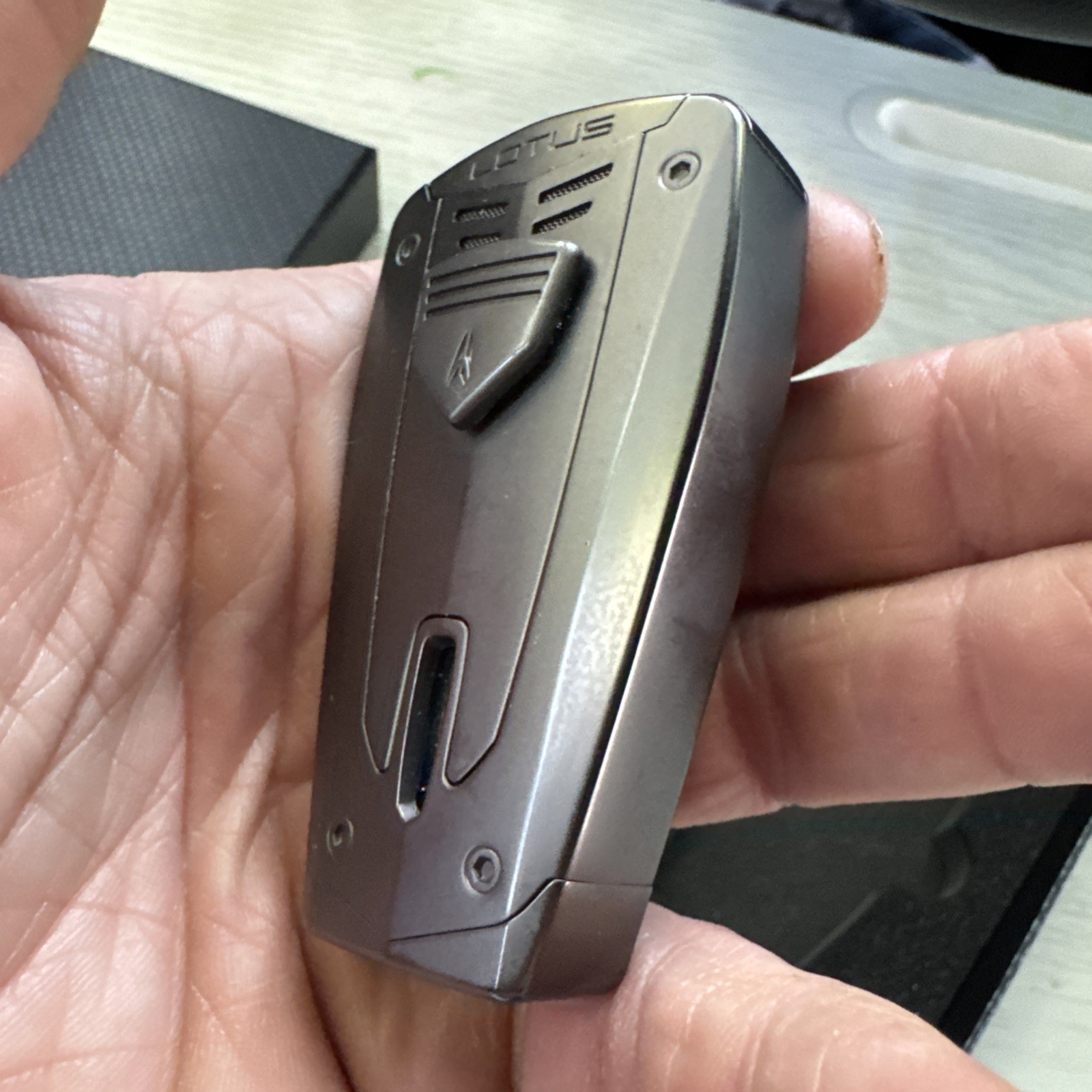 Lotus Fusion Triple Jet Torch Flame Cigar Lighter Gunmetal Chrome 5300 New