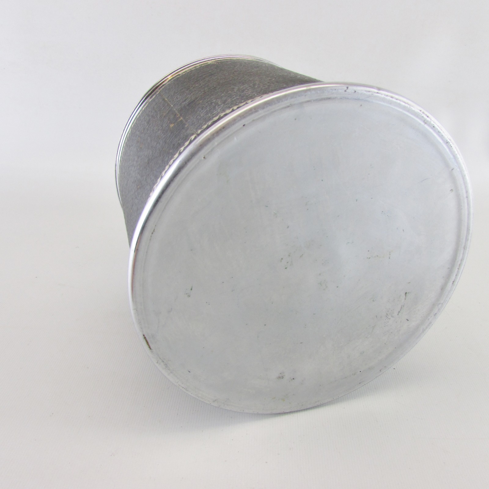 Vintage Hammered hammered Chrome Black Humidor Smoking Tobacco Cigars 8″ x 6″