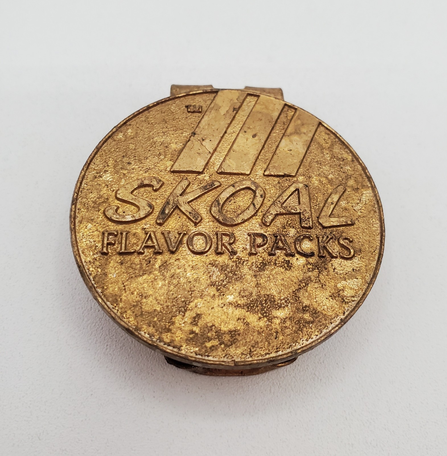 VTG Skoal Flavor Packs Promo Money Clip 1.75in Gold Tone Metal Cash Cards Strong
