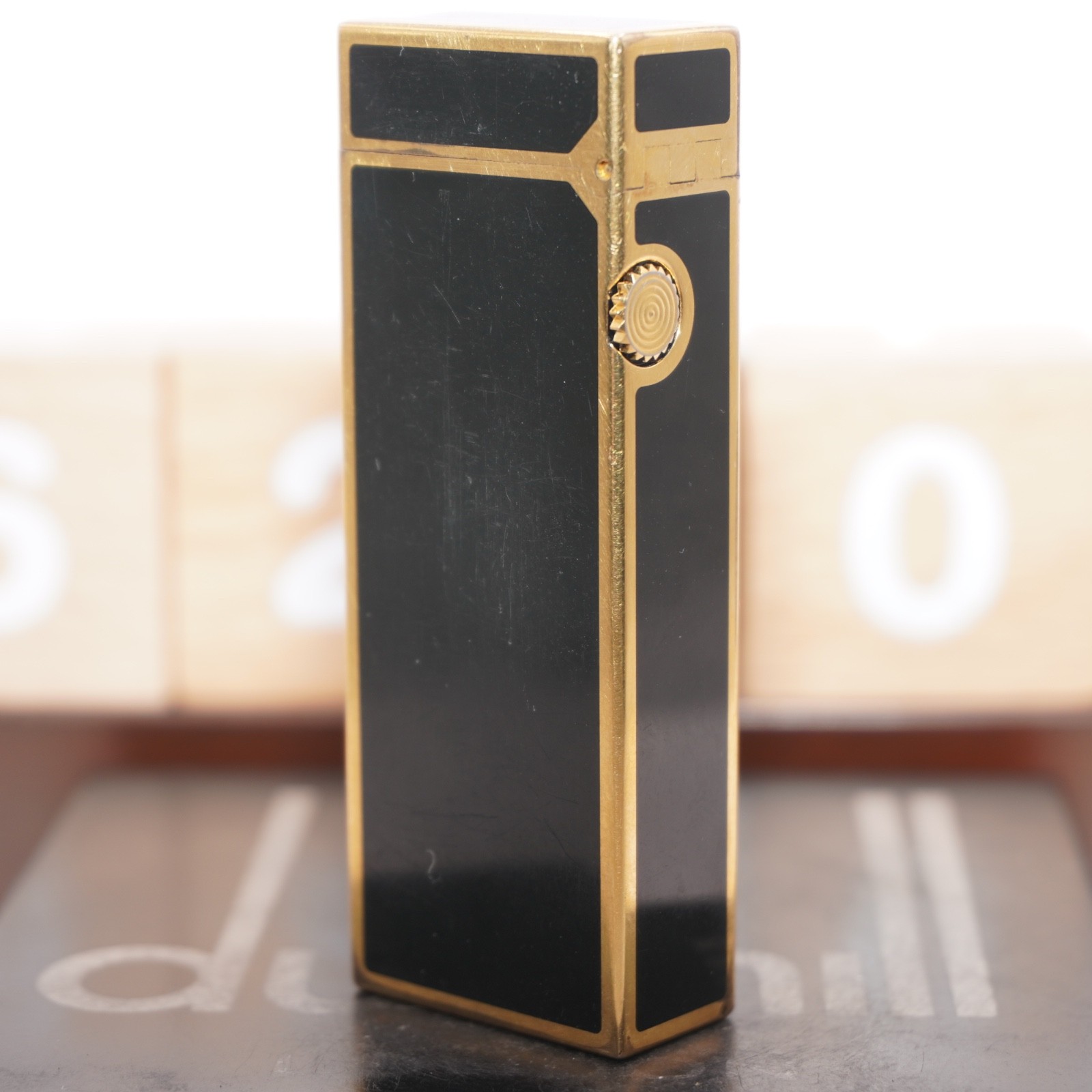 With D Mark Dunhill Lighter Gold/Black_Ultrasonically Cleaned_WORKING_B