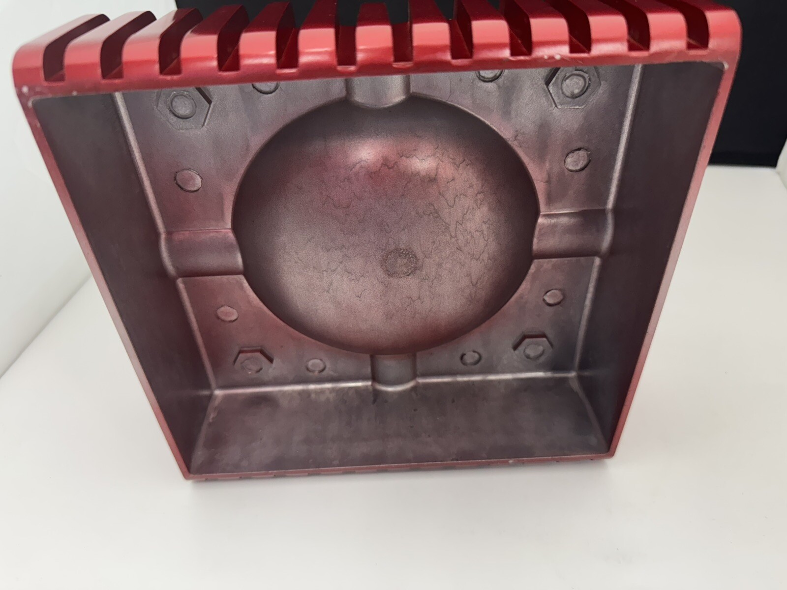 CAO Flathead Metal Cigar Ashtray – Red – New