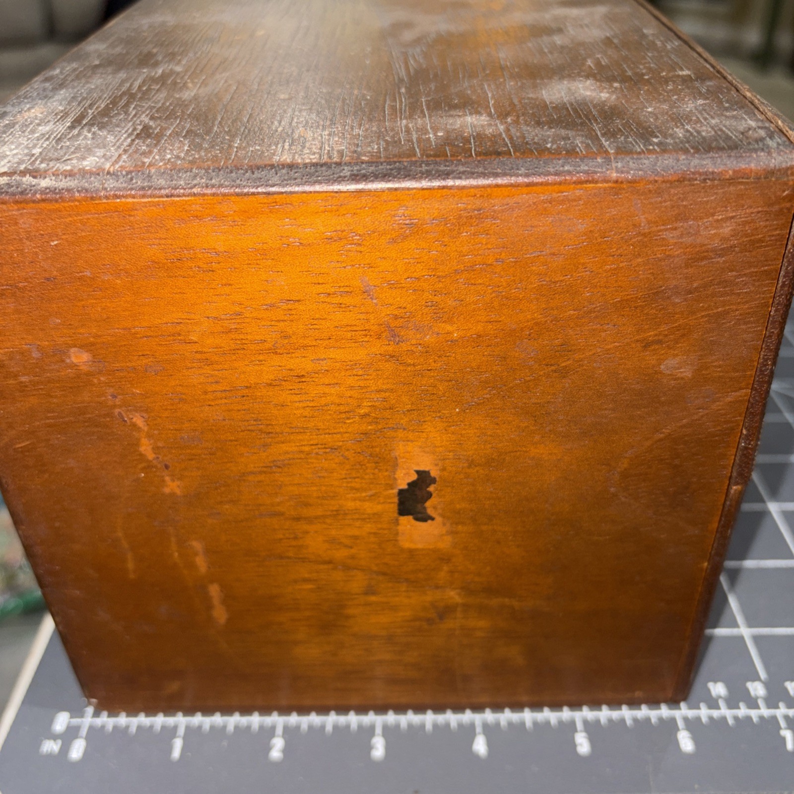 J. T. SWAN TAMPA, FL MID-20TH C VINT TEAK 2 DRAWER CIGAR BOX, W/WDN DRAWER PULLS