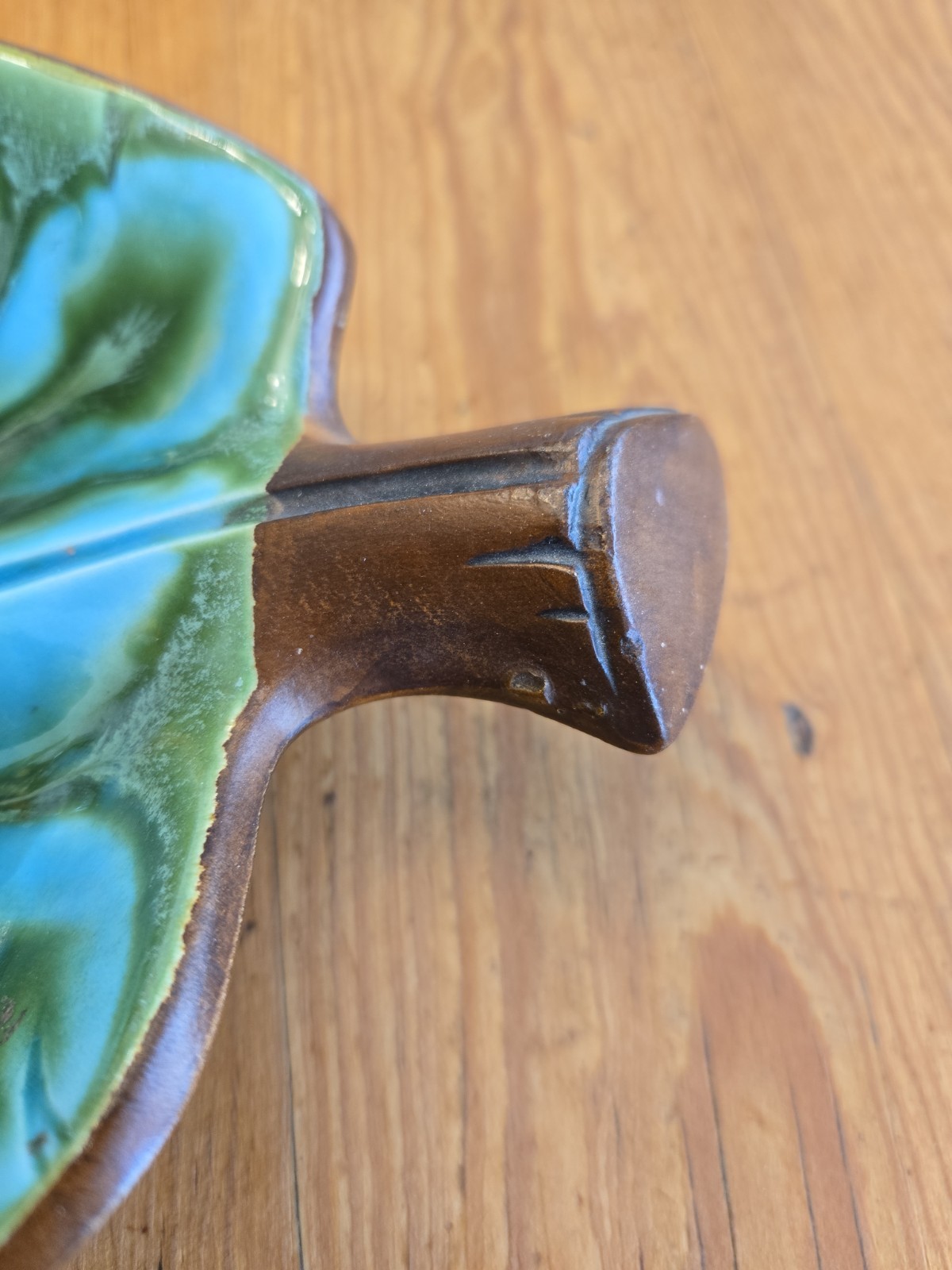 Vintage 1963 Treasure Craft Palm Frond Leaf Shaped Ashtray Dish Candy 17×7″ EUC