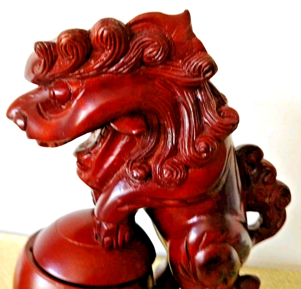 Vtg Chinese 8″ NOS Foo Dog Hidden Ashtray Hand Carved Wood Reddish Brown HTF Dog