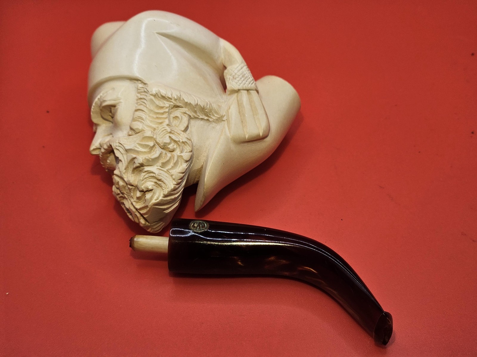 Gorgeous Vintage Estate Hand Carved CAO Meerschaum Pipe
