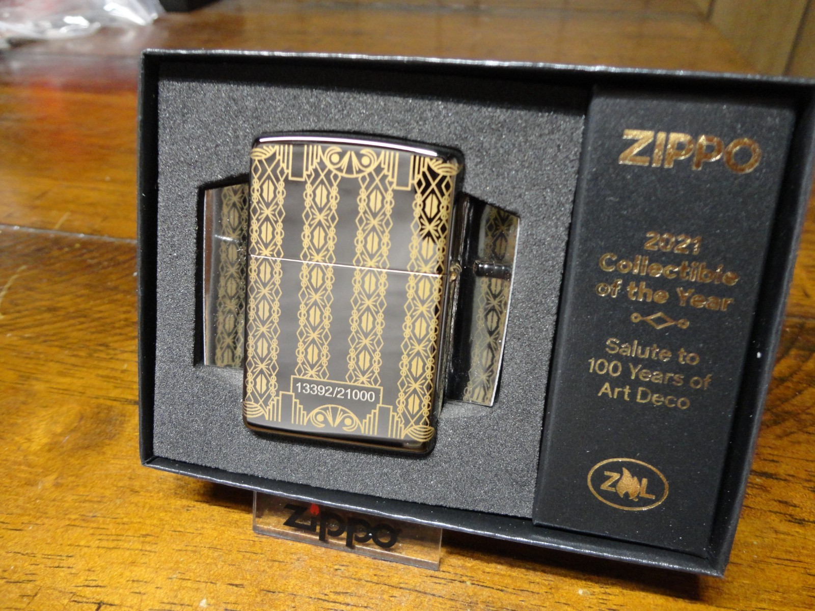 COLLECTIBLE OF THE YEAR AURORE BOREALE ASIA ZIPPO LIGHTER 2021 13392/21000 COTY