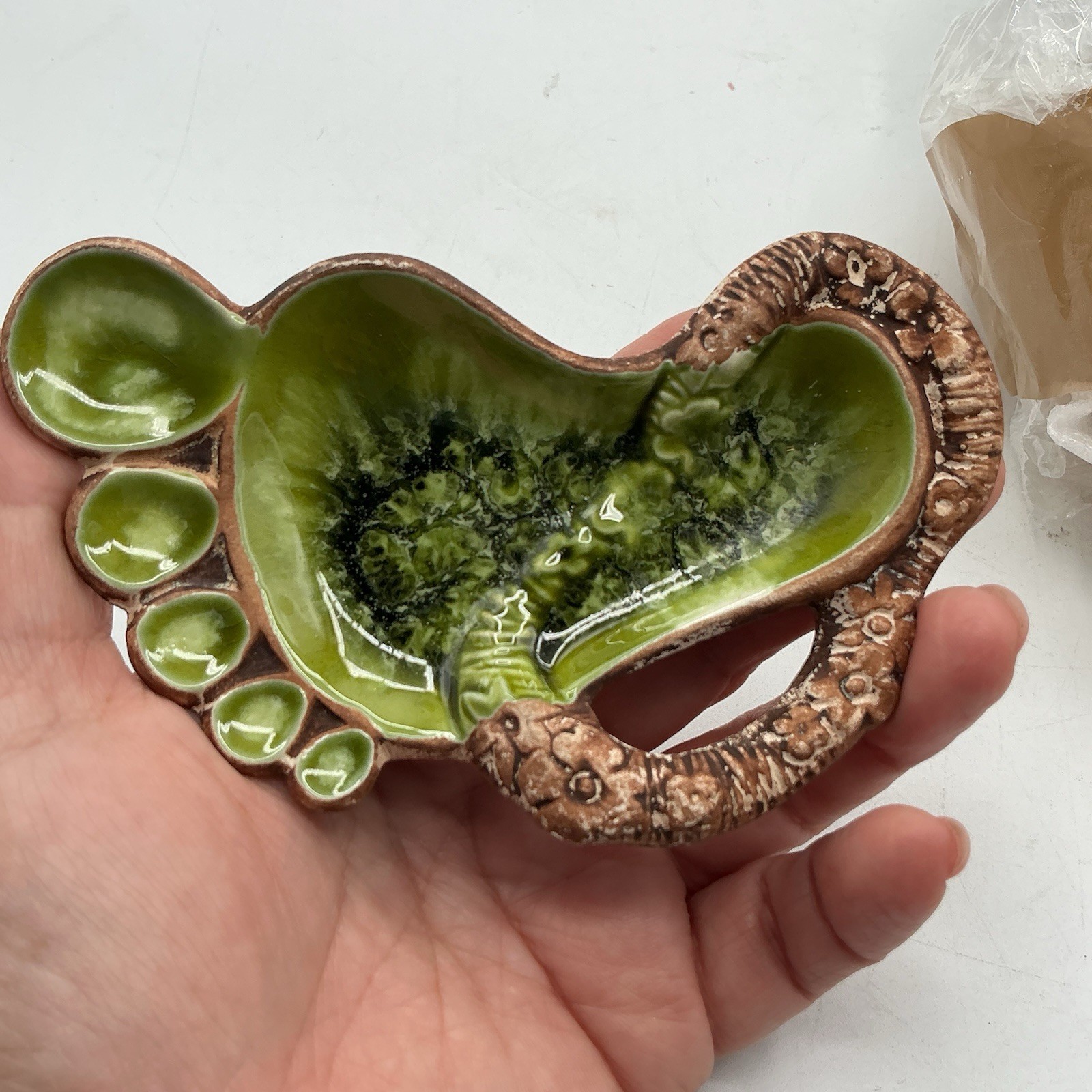 Vintage Treasure Craft USA Green Foot Shaped Ceramic Ashtray Trinket Dish Retro