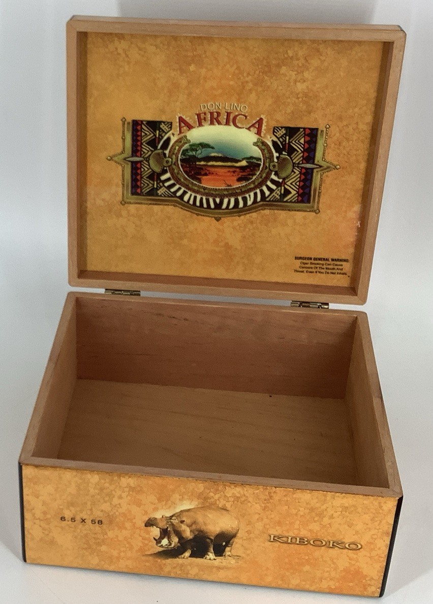 Vintage Don Lino Africa Kiboko Hippopotamus Hippo Lacquered Cigar Box Empty 3.5”