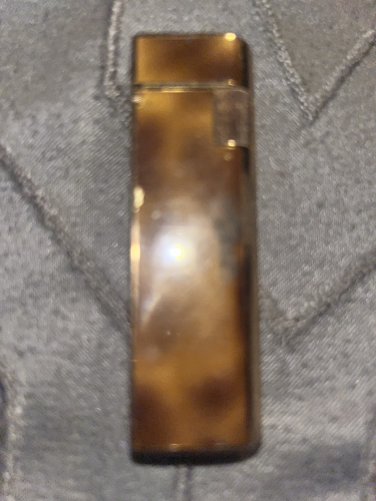 KBL Ravissant lighter, black Chinese lacquer, gold plated – Vintage