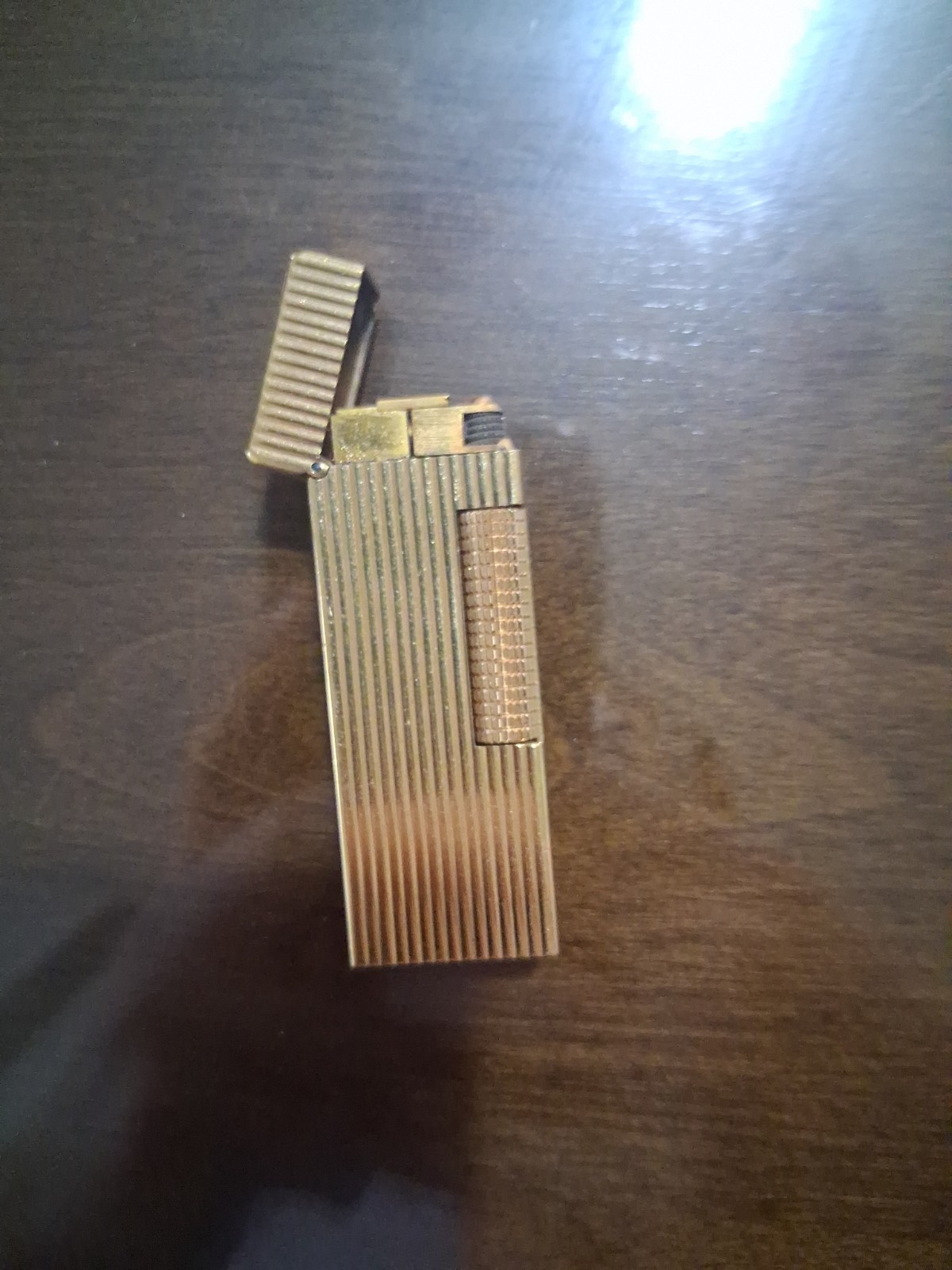 Dunhill Rollagas Lighter Gold Plated With Vertical Lines Pattern & Colibri 59000