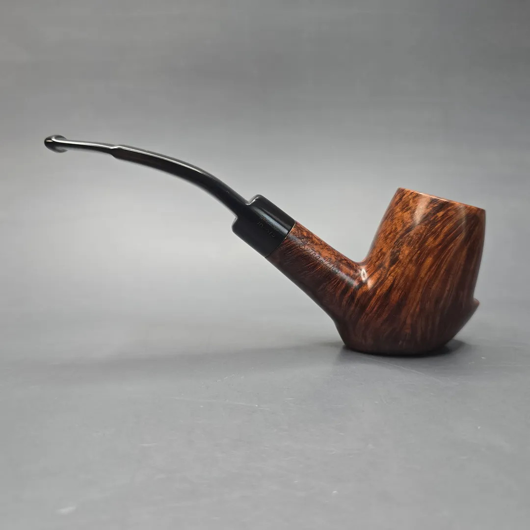 Charatan’s Make Belvedere XL Free Shape Estate Briar Pipe, English Estates