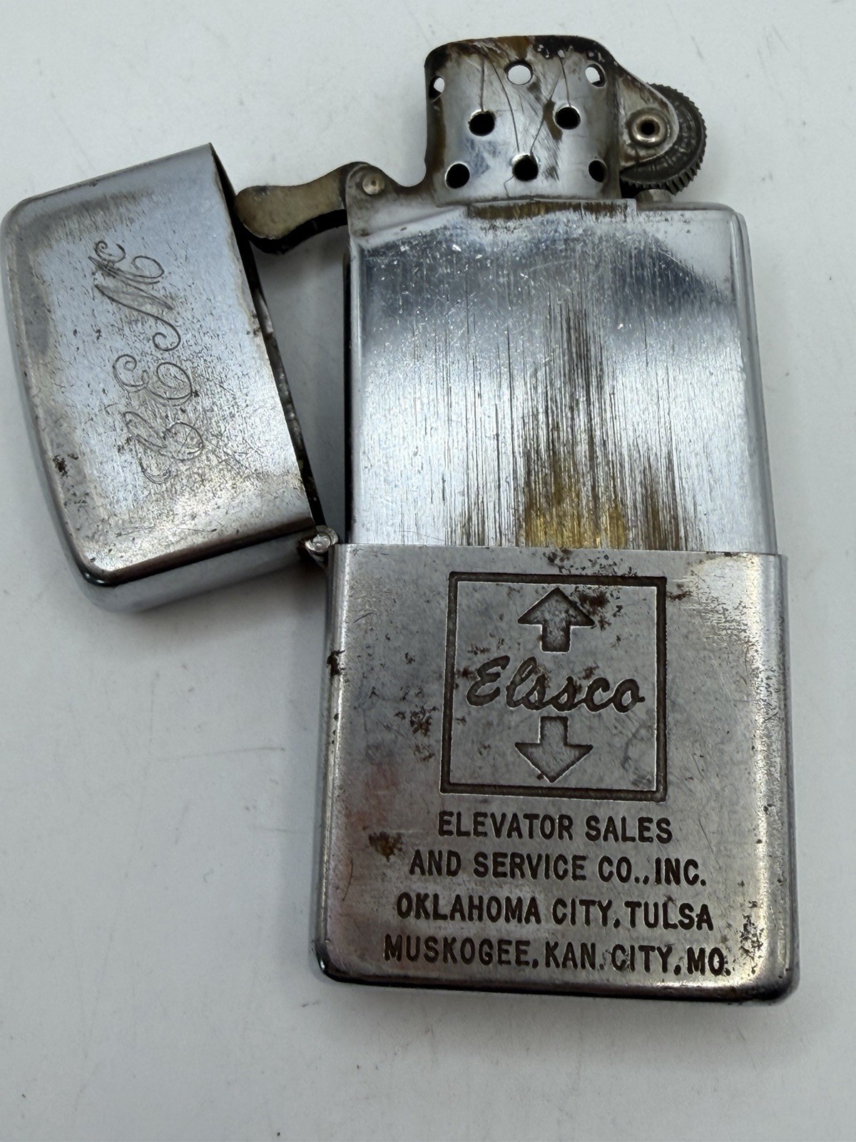 Vintage 1937-1950 Elssco Advertising Zippo Lighter W/ Casual Men’s Watch