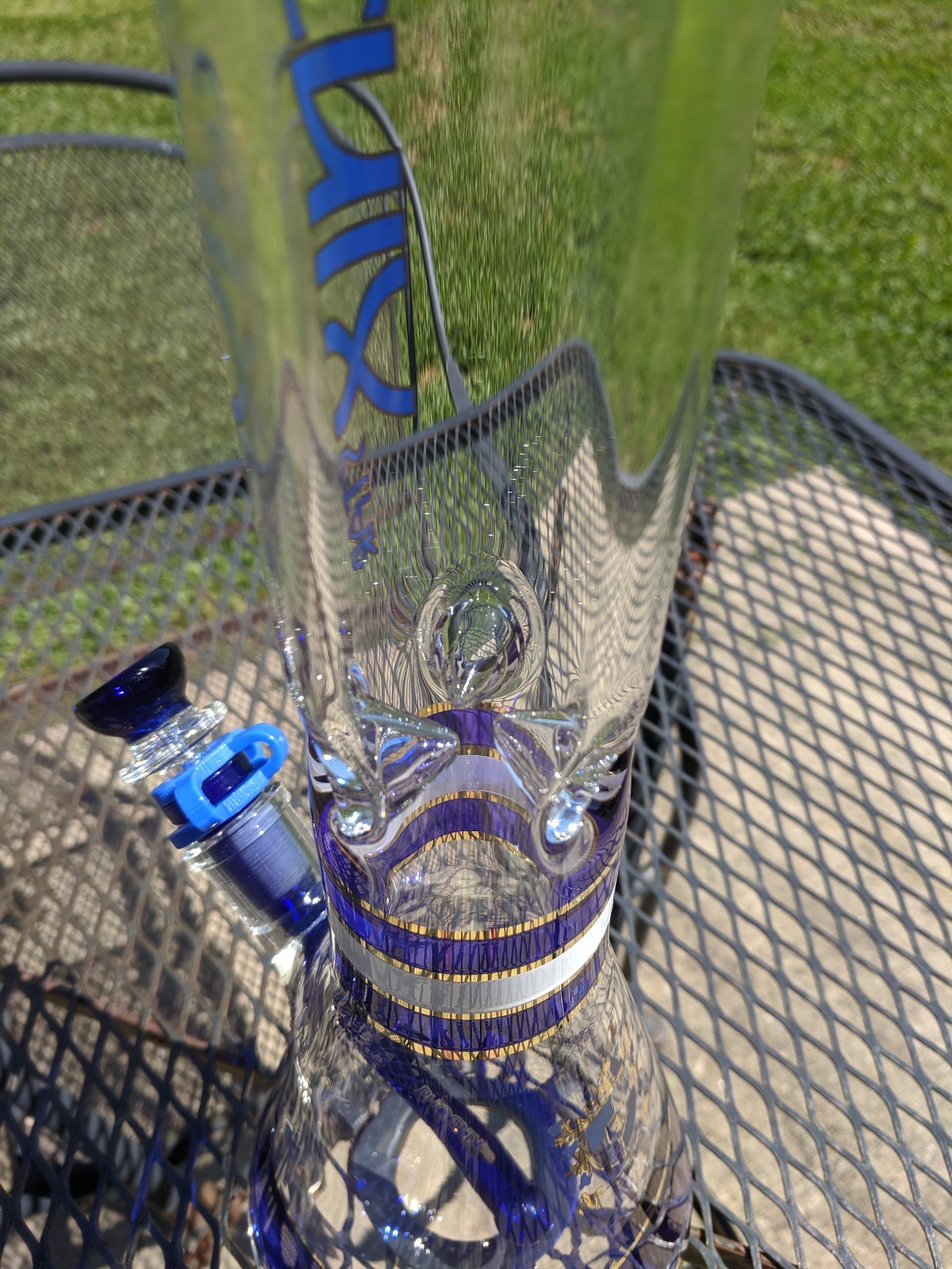 Phoenix Star – 18″ Inch (XL) Glass Beaker Water Pipe Bong – 14mm – Royal Blue
