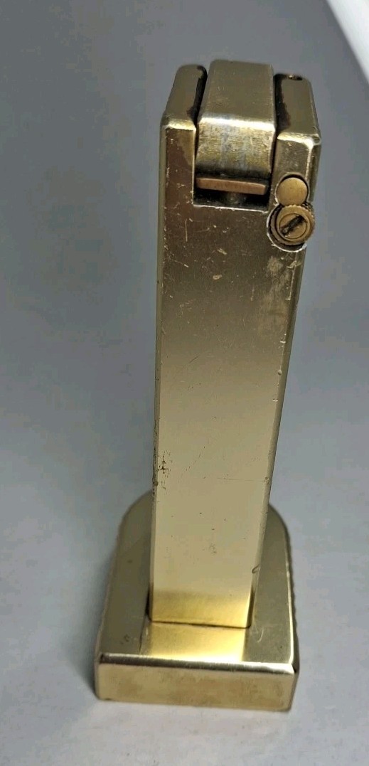 VINTAGE CYGNUS GoldTone Flip Top Skyscraper 4.25″ ArtDeco TableLighter, Japanese
