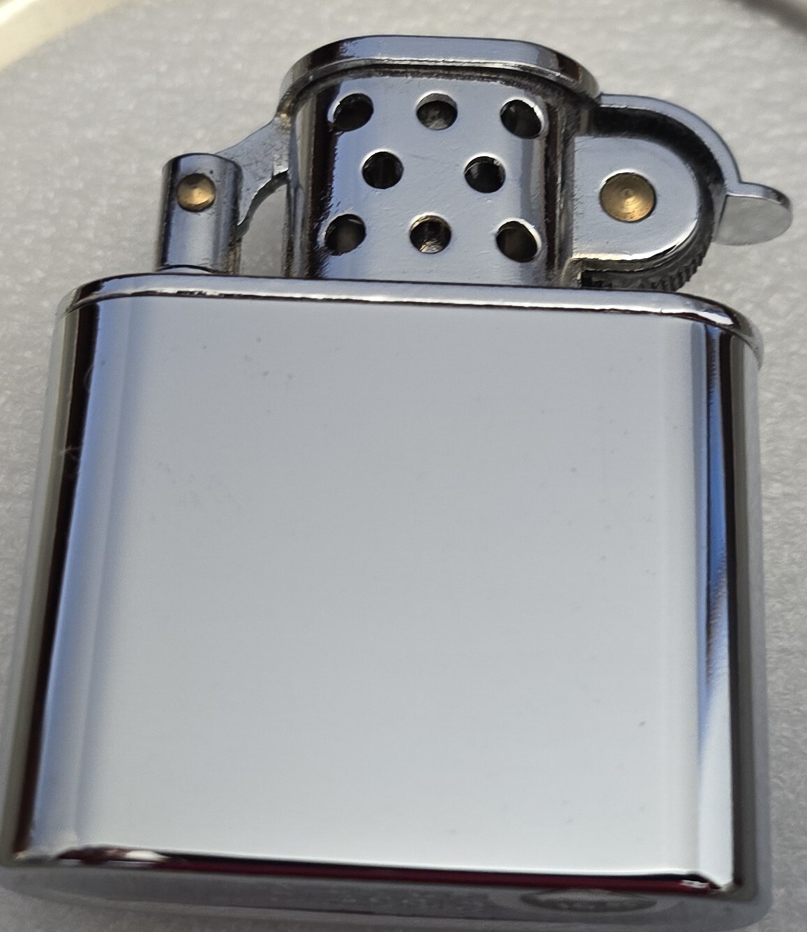 Vintage American Thunder Wind Proof Lighter in Tin