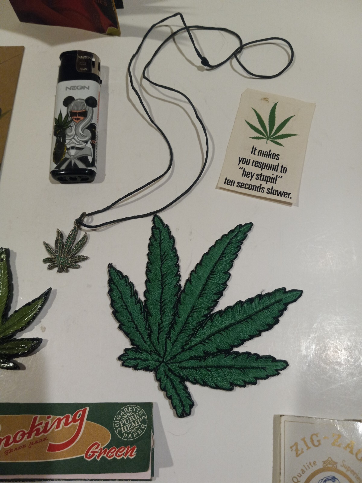 Zig Zag Top Smoking Green Marijuana Leaf Necklace Charm Patch Weed Hemp Lot