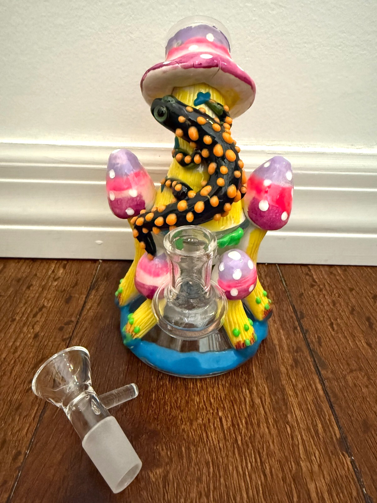 6.5” Premium Glass Water Pipe Mushroom Lizard Neon Glow in Dark 14mm