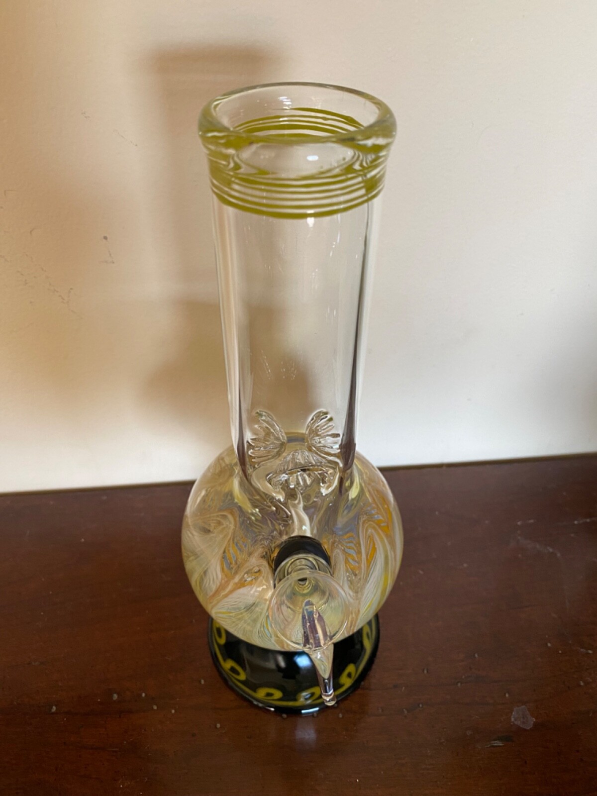 Glass Water Pipe with Ice Catch – 10″ x 1.5″ with 9mm Pull Bowl