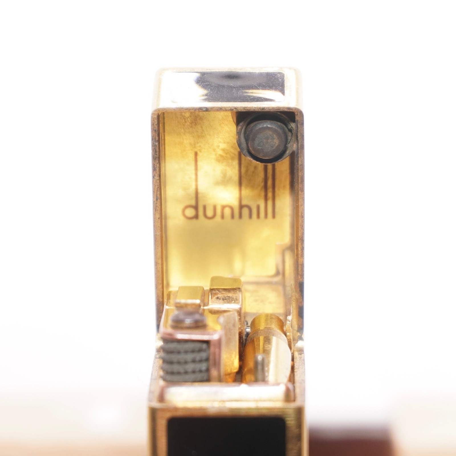 With D Mark Dunhill Lighter Gold/Black_Ultrasonically Cleaned_WORKING_B