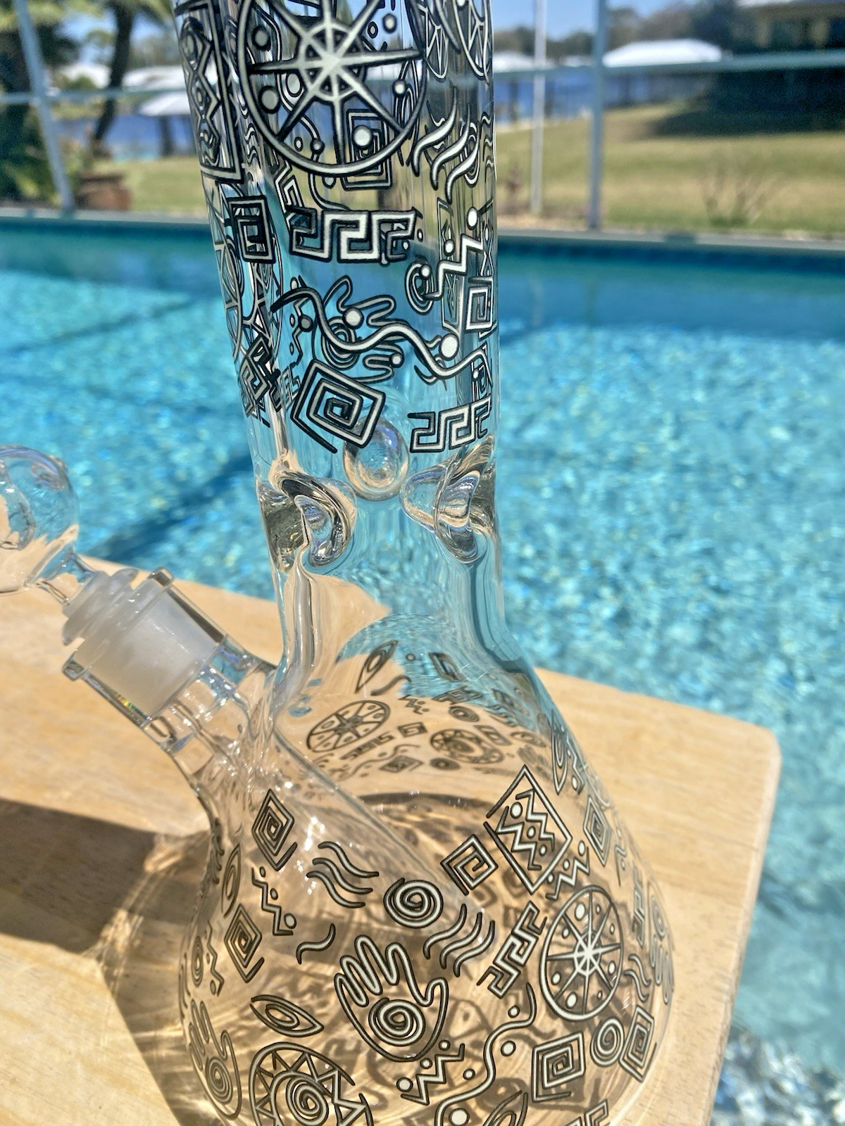 14″Glow in the Dark 7mm Glass Water Pipe Bong Beaker Ice Catcher 5.75″ Base 14mm