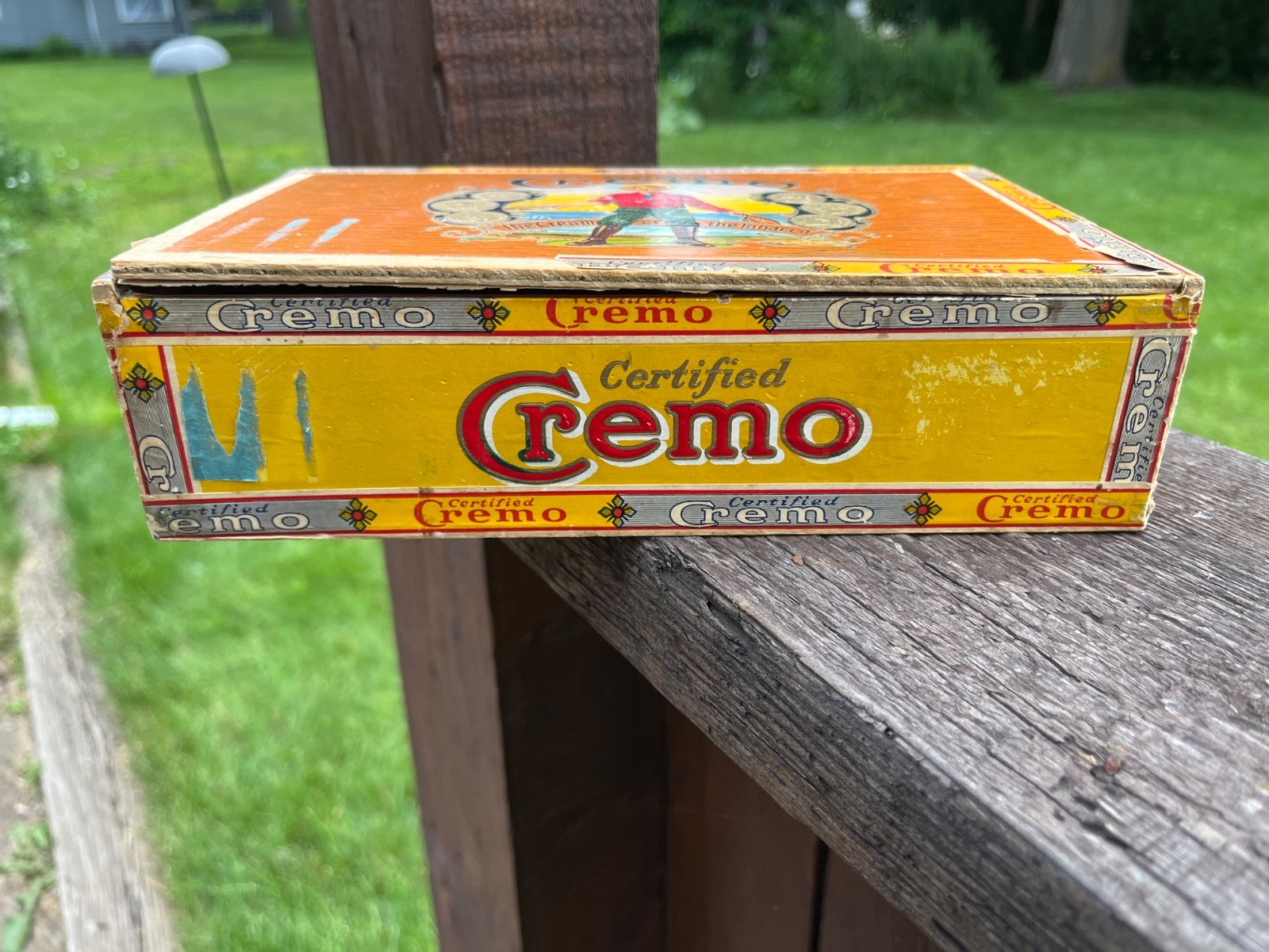 Vintage Certified Cremo Cigar Box 1930s “The Cream of the Tobacco” Wood