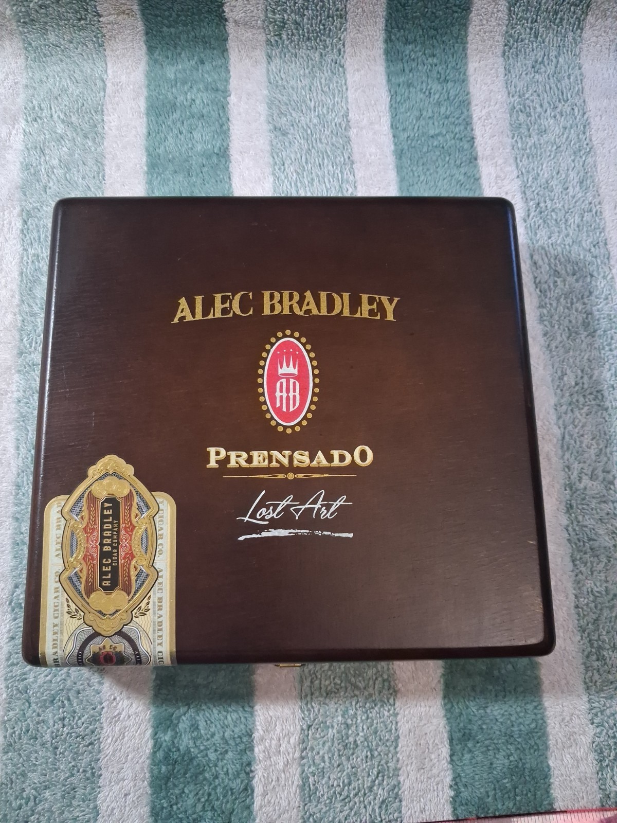 Empty Box Alec Bradley Prensado Lost Art Cigars 8″x7.5″x1.5″ Made In Honduras