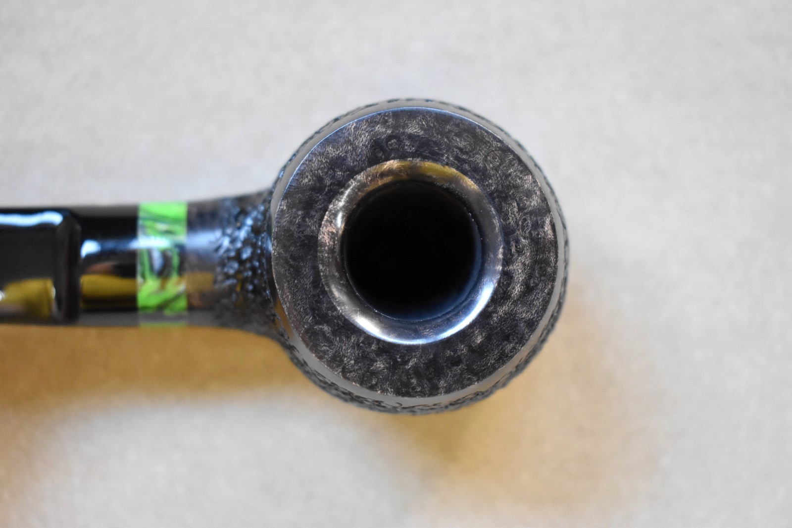 Moretti Pipe Black Rusticated Freehand