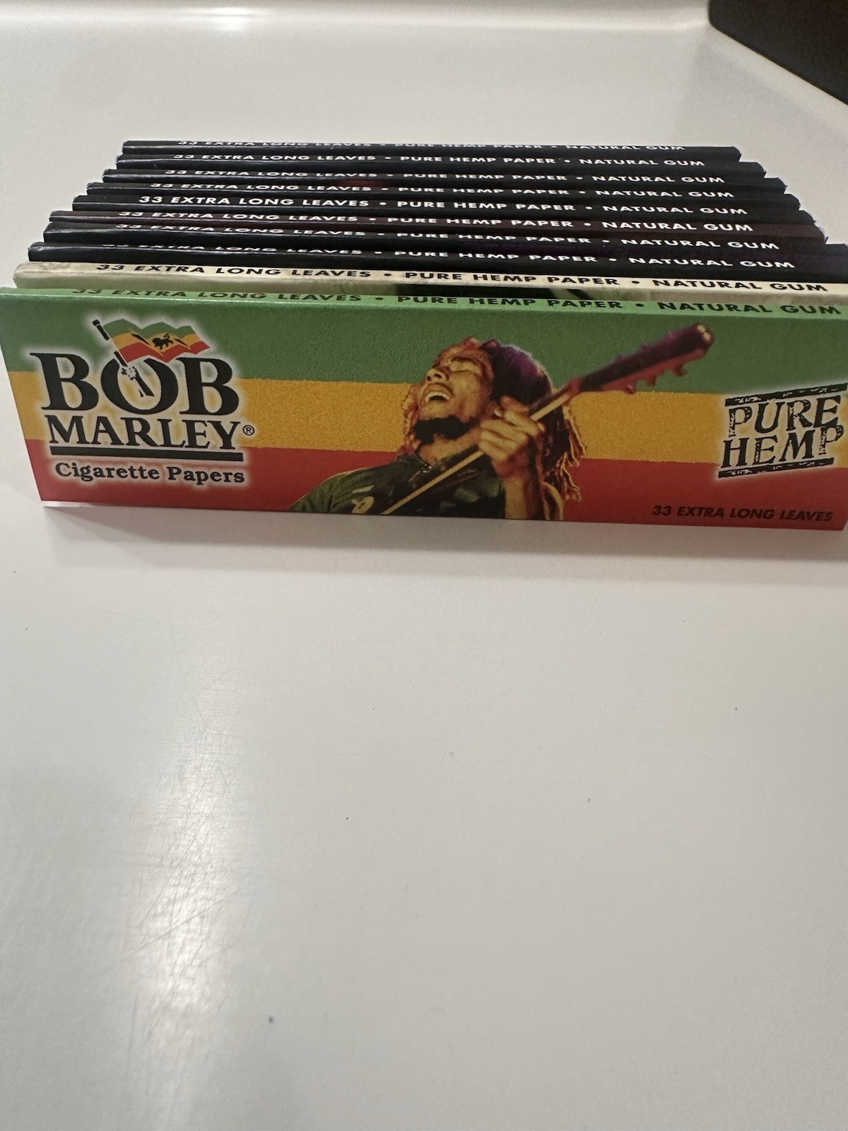 Bob Marley Rolling Papers (10 pack) 33 extra long leaves packs