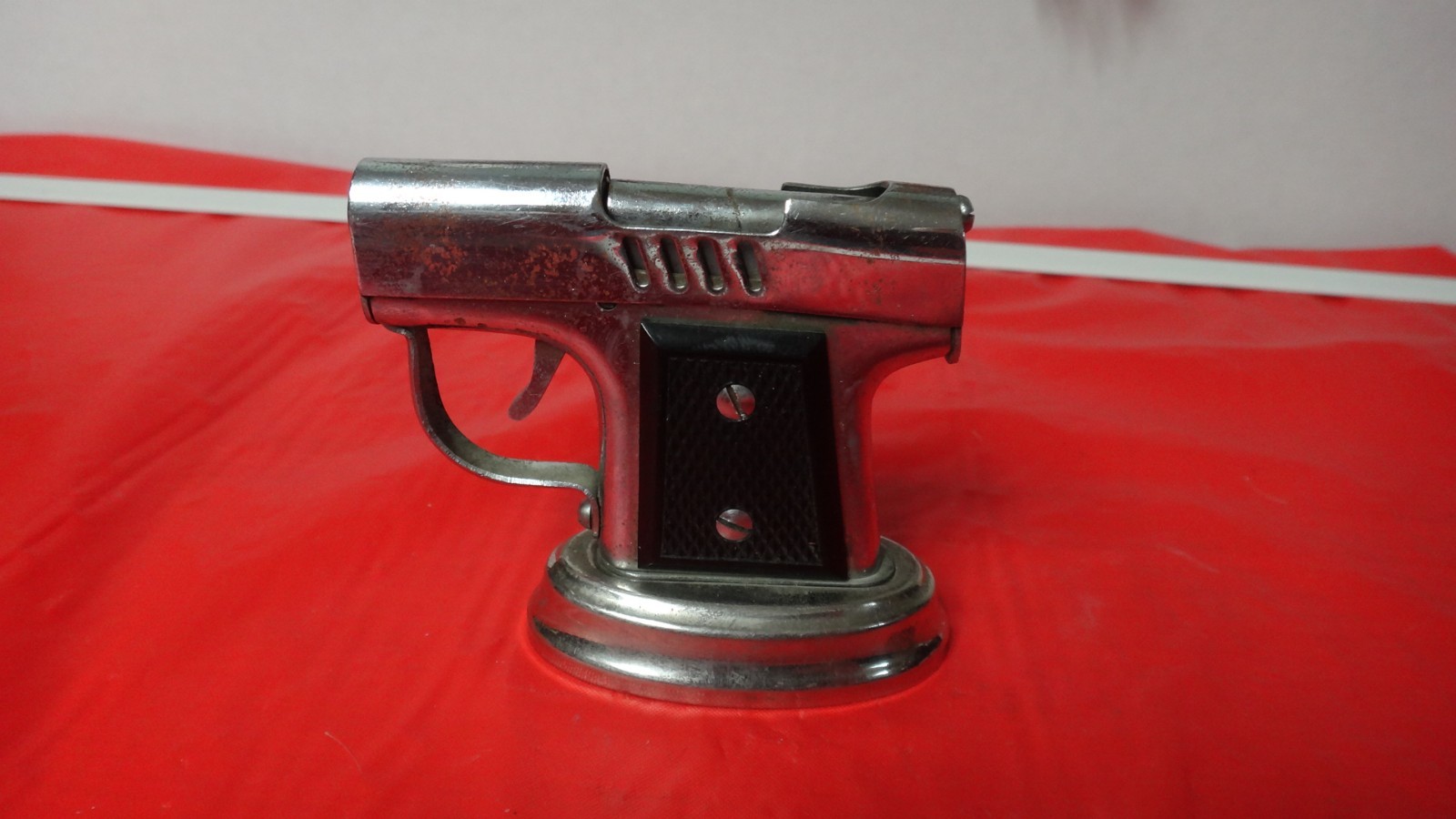 1940’s Continental Gun Shape=Metal=Fuel Table Lighter=MIO Japan=