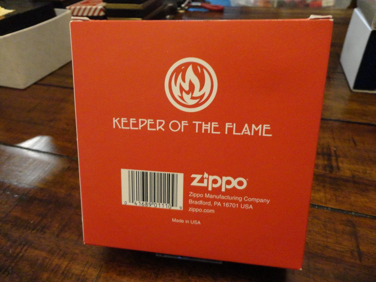 KEEPER OF THE FLAME 2000 ZIPPO LIGHTER COLLECTIBLE OF THE YEAR
