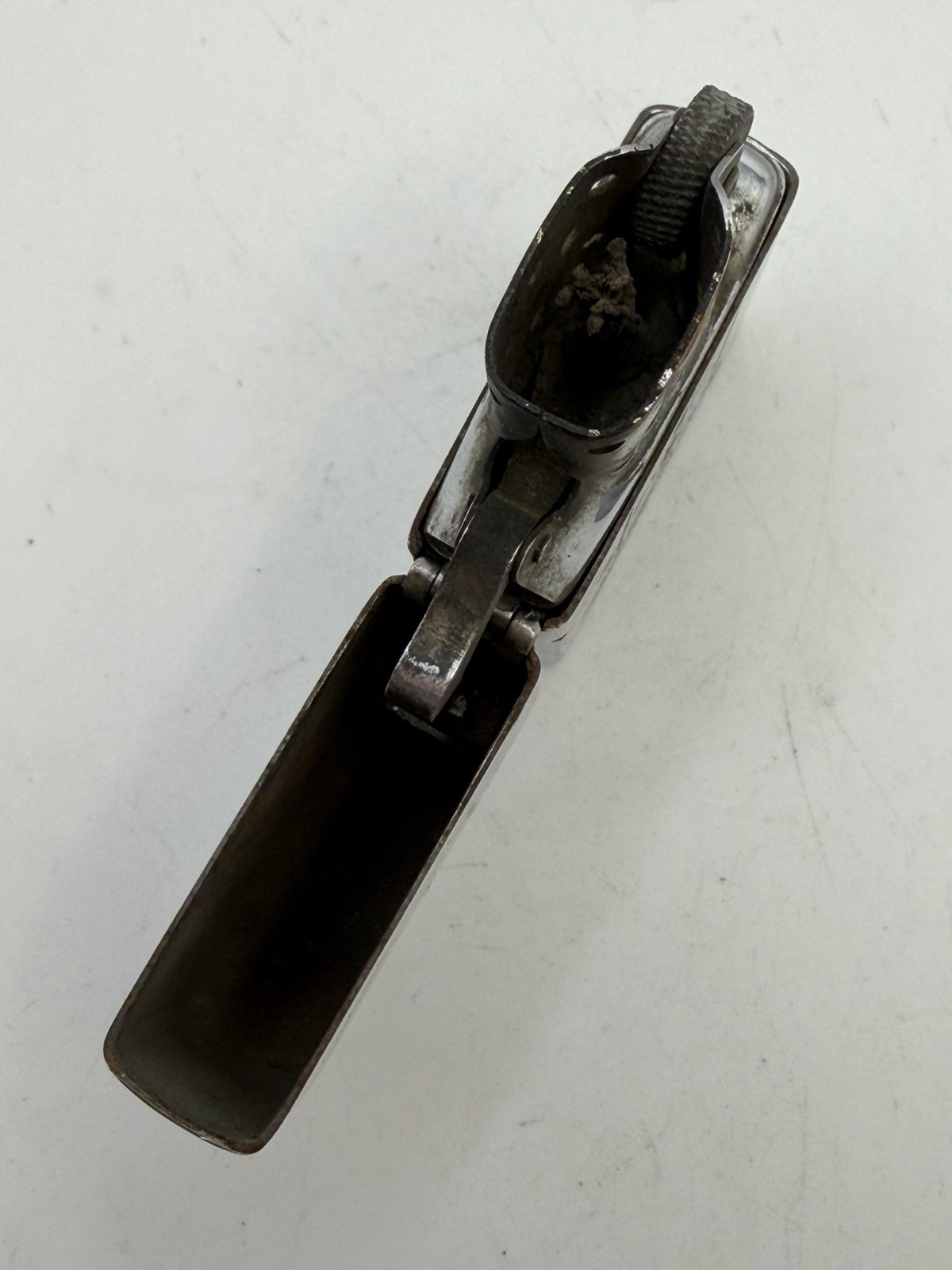 Vintage 1937-1950 Elssco Advertising Zippo Lighter W/ Casual Men’s Watch