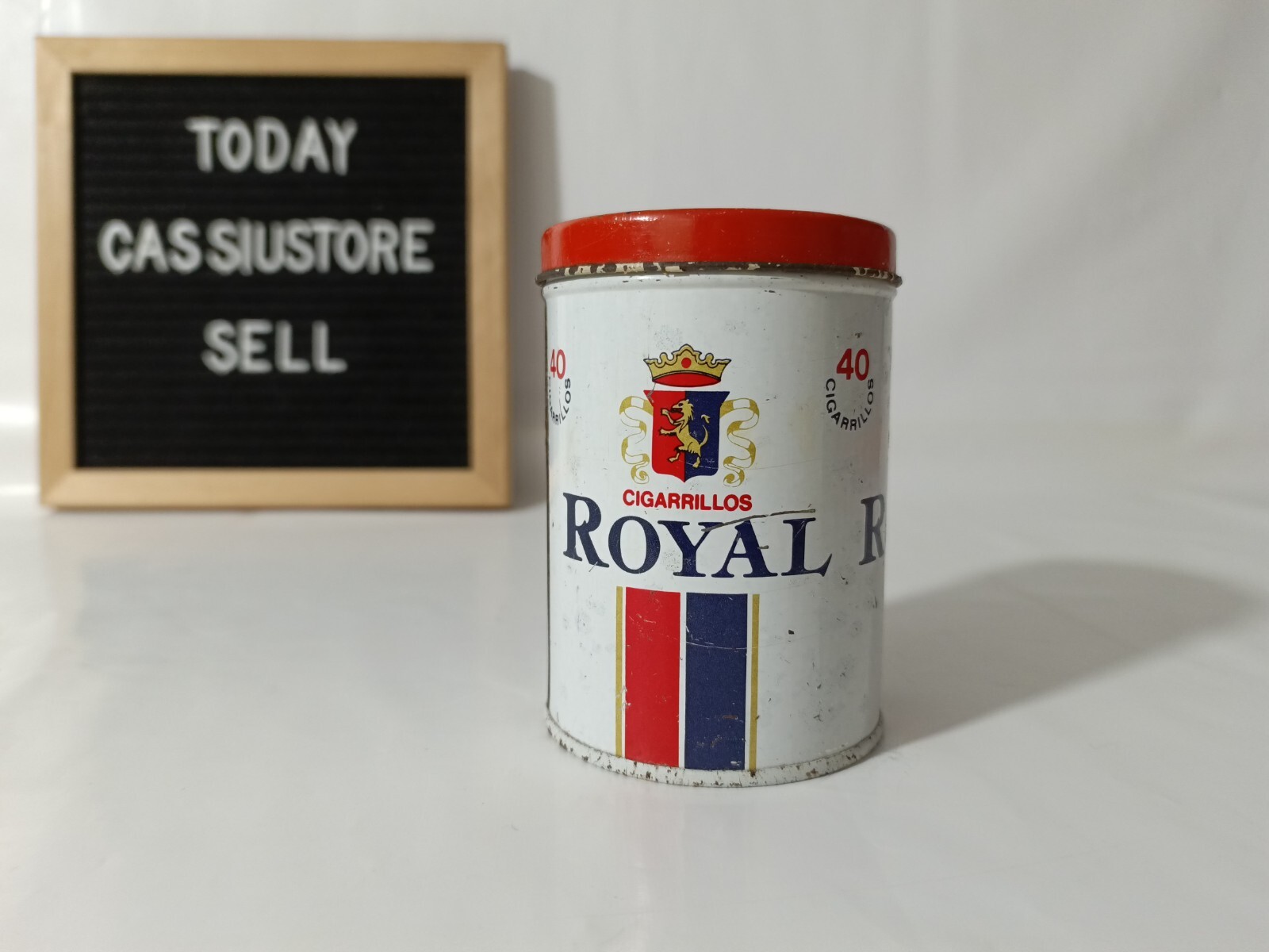 Vintage Royal Cigarette Tin Jar with Lithography Colombia Used