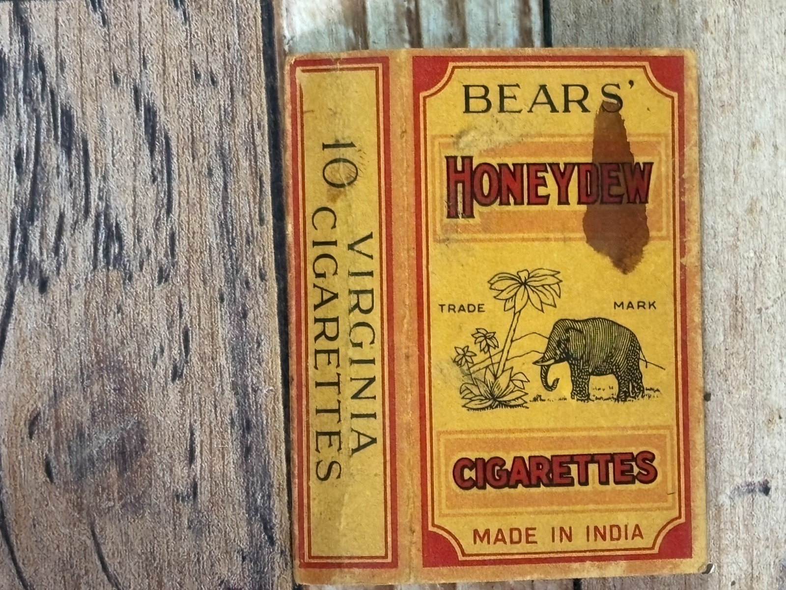 Vintage Bears’ Honeydew Cigarette Packet– Elephant Logo– Advertising Collectible